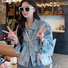 批发小个子重工汤钻牛仔外套女2025春<b class='q'>秋</b>新款时尚百搭复古短款欧货上衣