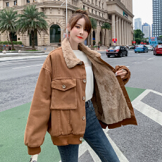 批发实拍加绒加厚<b class='q'>工装</b>外套女短款2025冬装新款宽松显瘦复古bf港风棉衣