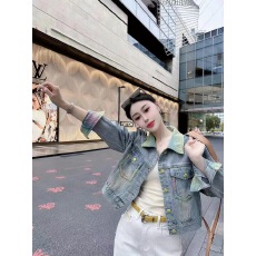 批发牛仔短外套2025<b class='q'>女</b>春秋季欧货新款复古气质时尚百搭翻领<b class='q'>夹克</b>开衫