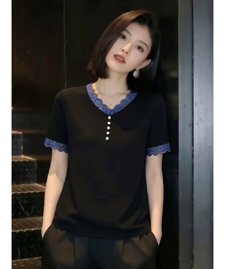 검정색 V넥 레이스 반팔 티셔츠 여성 2026 여름 새로운 슬림해 보이는 연령 감소 고급 센스 빅 사이즈 여성 의류 맨위