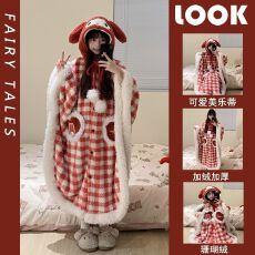 批发可爱美少女红格斗篷甜美冬季睡衣女珊瑚绒加厚加绒可外穿居家睡袍