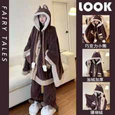 批发可爱小熊连帽睡衣女珊瑚绒冬季新款加厚保暖睡袍家居服套装可外穿