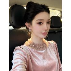 批发蕾丝领拼接粉色丝绒衬衫女高级感轻奢减龄洋气叠穿内搭法式小上衣