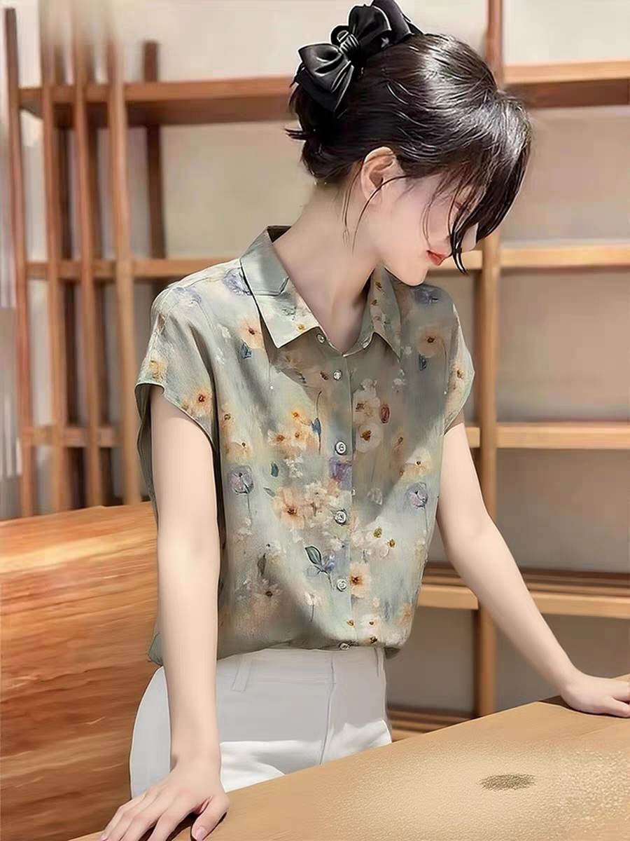 2026 년 여름 새로운 유화 바람 꽃무늬 폴로 칼라 반팔 셔츠 여성 의류 프랑스식 외국 가스 슬림해 보이는 다용도 맨위