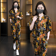 批发实拍洋气时尚<b class='q'>套装</b>2026夏装新款大码女装显瘦短袖休闲<b class='q'>哈伦裤</b>两件套