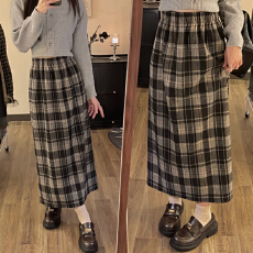 批发孕妇半身裙春秋季新款格子裙托腹毛呢直筒半裙显瘦开叉春款一步裙