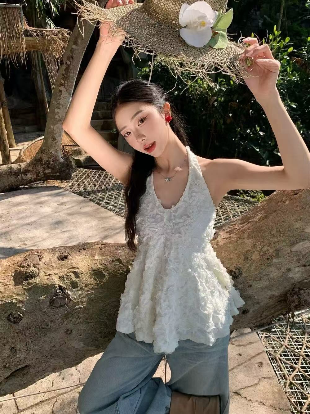 봄철 부드러운 부서 miu 부서 착용 가져 가라. 장쑤 저장 및 상하이 얇은 스타일 쇼트 스타일 행침 목 새는 어깨 인사이드 가져 가라. 아름다운 슈퍼 잘 생긴 맨위