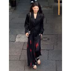 批发黑色外套印花半身裙<b class='q'>套装</b>女2026春季新款气质收腰显瘦高级感两件套