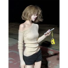 批发<b class='q'>北极</b><b class='q'>绒</b> 天猫抖音品质 一字领露肩针织衫毛衣女潮