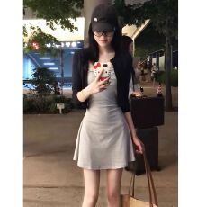 批发【人棉】甜辣灰色条纹吊带连衣裙女夏季收腰显瘦A字裙短裙两件套