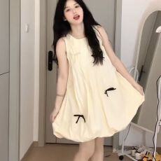 批发夏季小个子高级甜美蝴蝶结黄色无袖背心<b class='q'>连衣裙</b>宽松显瘦花苞短裙