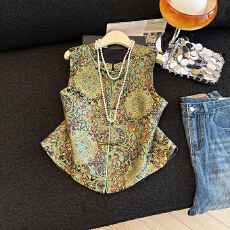 批发新中式国风宝相花织锦<b class='q'>马甲</b>背心女