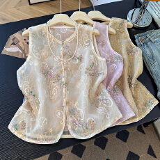 批发新中式刺绣马夹2026夏新款<b class='q'>欧根纱</b>薄款透气重工钉珠国风坎肩百搭