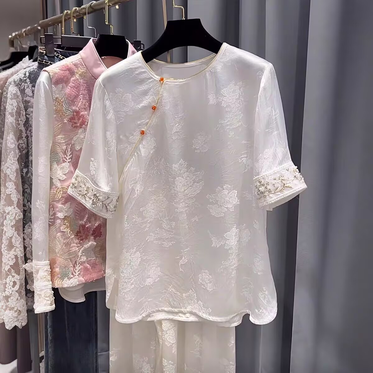 RY213# 醋酸新中式衬衫国风短袖女装2026新款春夏宽松小衫提花刺绣上衣潮