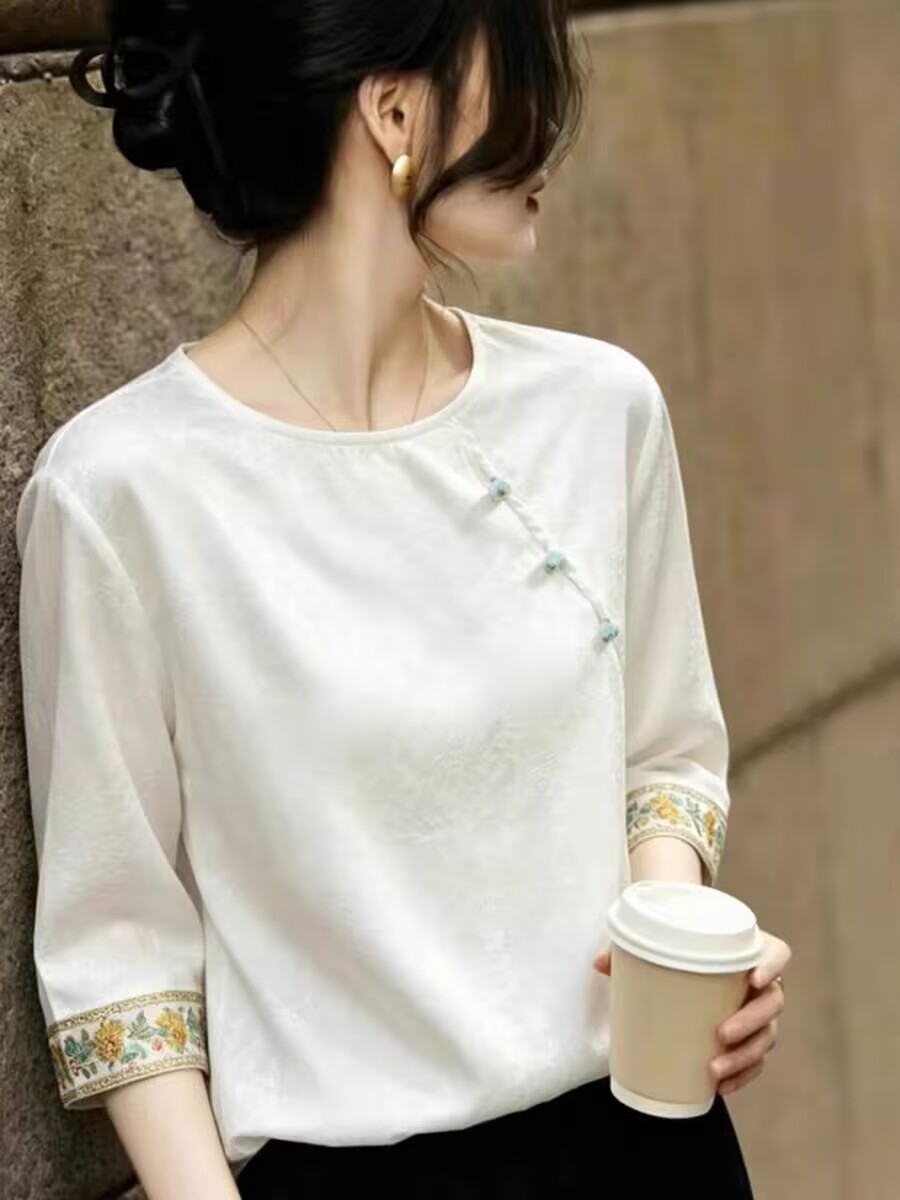 빛 요리 한 패션 여성 출퇴근 여성 아름다운 로얄 자매 품격 여자 싱글 착용 2026 여름 새로운 맨위