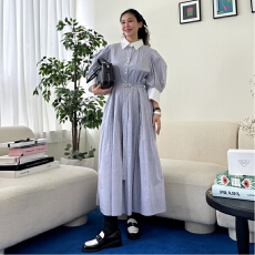 批发韩国东大门新款减龄<b class='q'>拼色</b>翻领条纹<b class='q'>连衣裙</b>女