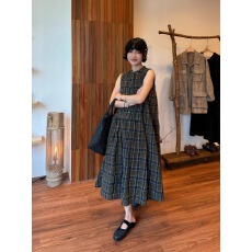 批发BUUYIE 25SS青菱夏薄款高级感复古拼接无袖格子连衣裙