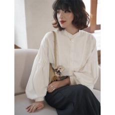批发韩国东大门 泡泡袖上衣女复古宽松白色灯笼袖百搭圆领<b class='q'>衬衫</b>