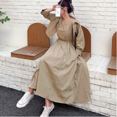 批发<b class='q'>韩国</b>爆款 无袖收腰长裙+小外套开衫时尚两件套装<b class='q'>连衣裙</b>