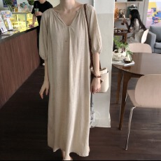 批发韩国chic 极简慵懒 <b class='q'>宽松</b>显瘦五分袖 升级度假风V领过膝连衣裙