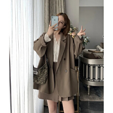 批发高级质感西装女春秋季新款<b class='q'>韩版</b>气质宽松小西服风衣外套