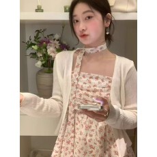 批发高级感气质套装女2026春季新款小个子碎花吊带背心针织开衫两件套