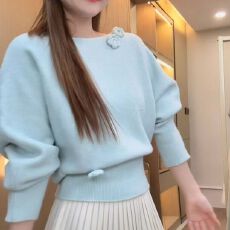 批发法式高级感立体<b class='q'>花朵</b>长袖毛衣女2026秋季新款独特漂亮针织上衣