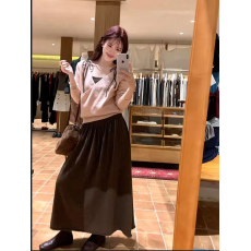批发火火榛果莓莓韩系针织衫吊带裙两件套