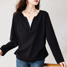 批发实拍2026年<b class='q'>春</b>季新款洋气时尚V领串珠大码T恤设计感时尚显瘦上衣女