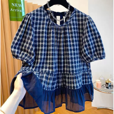 批发<b class='q'>夏</b>装新款大码女装格子衬衫泡泡袖宽松甜美减龄旺旺上荷叶边上衣