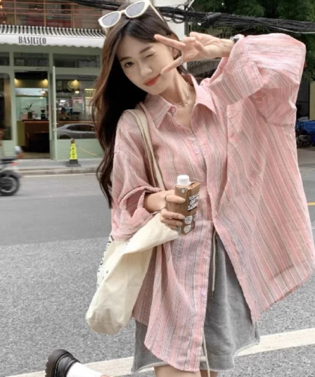2026 이른 가을 빅 사이즈 여성 의류 chic 핑크색 스트라이프 셔츠 느긋한 바람 자외선 차단 셔츠 m-4xl200 근