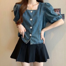 批发夏季设计感<b class='q'>牛仔</b><b class='q'>衬衫女</b>宽松韩版泡泡袖方领衬衣百搭短款上衣