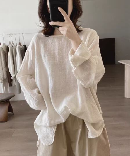 가을 새로운 빅 사이즈 라운드 넥 셔츠 루즈핏 빅 사이즈 슬림해 보이는 미니멀리즘 작은 대중 디자인 센스 연령 감소 라미 맨위