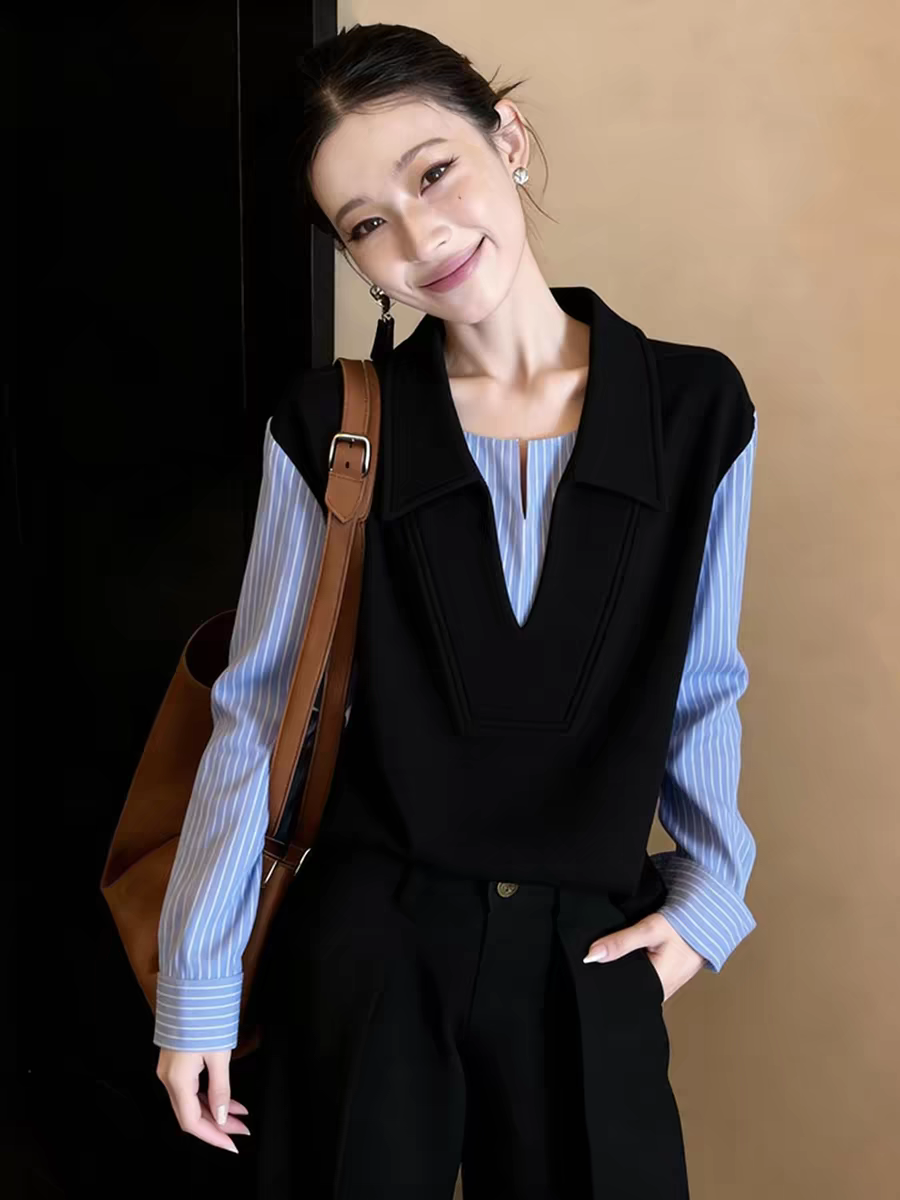 미니멀리즘 작은 대중 루즈핏 슬림해 보이는 편안함 일상 출퇴근 페이크 레이어드 맨위 여성 2026 이른 봄 배색 스트라이프 셔츠