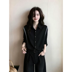 批发极简风高级感黑色撞色衬衫2026春季新款设计女士时髦翻领纽扣上衣