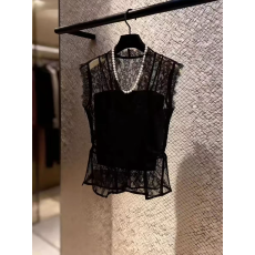 批发法式蕾丝拼接黑色背心<b class='q'>女</b>2026夏季新款小众设计感显瘦气质上衣绝美