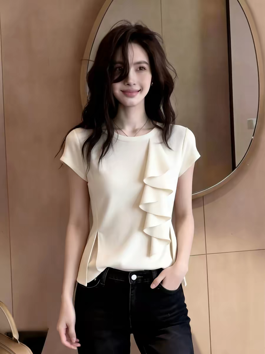 한 부서 살구 색상 작은 날다 소매 맨위 여성 여름 디자인 센스 고유 한 아름다운 자이언트 잘 생긴 프릴 반팔 긍정적 인 어깨 티셔츠