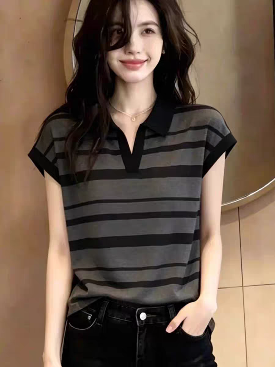 새로운 2026 여름 출퇴근 바람 폴로 칼라 스트라이프 반팔 티셔츠 여성 루즈핏 다용도 배색 맨위