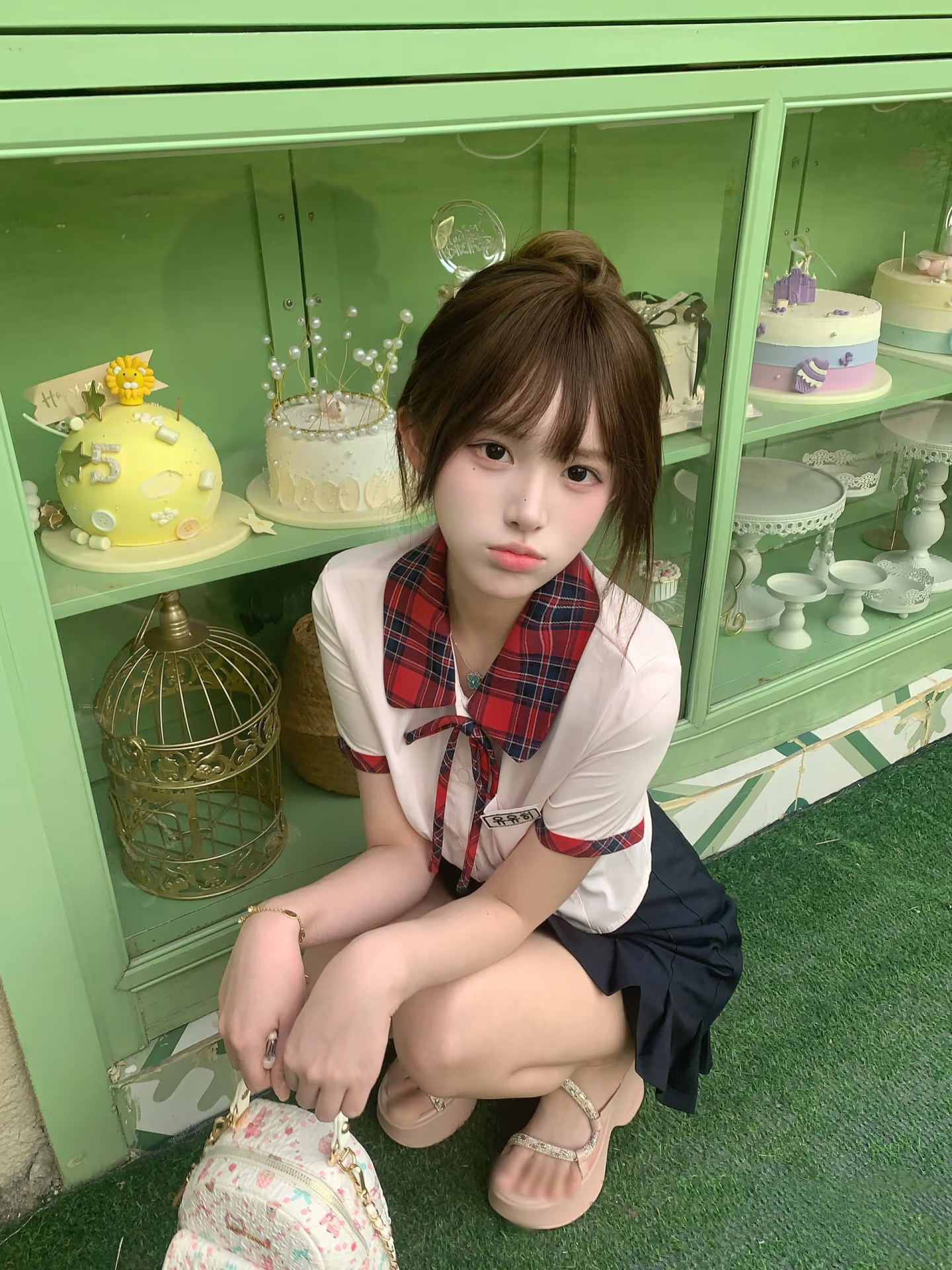 한 부서 학원 스타일 유니폼 빨간색 그리드 라이트 핑크 셔츠 해군 플리츠 치마 세트