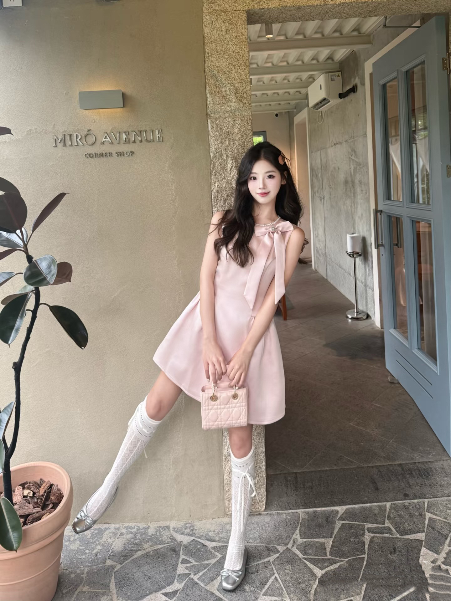 공주 바람 새틴 드레스 천 골드 부드러운 작은 분말 생일 예복 치마