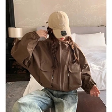 批发小众<b class='q'>宽松</b>原宿bf夹克上衣连帽口袋工装<b class='q'>外套</b>女短款小个子