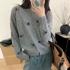 批发春季新款刺绣毛<b class='q'>针织衫</b>开衫女<b class='q'>薄款</b>外套设计感上衣