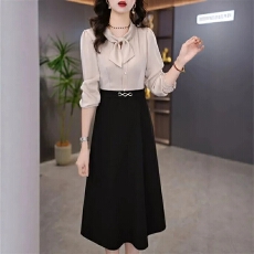 批发2025年春秋新款高档妈妈假两件高级感裙子贵夫人<b class='q'>长袖</b>气质<b class='q'>连衣</b>裙女