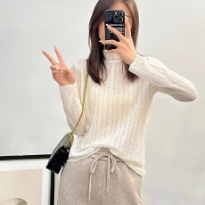 批发女装重工<b class='q'>欧根纱</b>半高领小衫长袖水溶蕾丝羊毛打底衫女