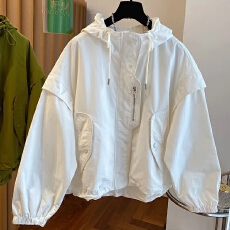 批发2023春季<b class='q'>外套</b>女设计感小众休闲宽松连帽帅气ins潮<b class='q'>棒球</b>服短款上衣