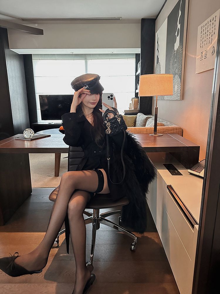 영국식 바람 폴로 칼라 이중 버튼 허리 수축 레이스업 카키 색 바람막이 여성 품격 쇼트 스타일 재킷
