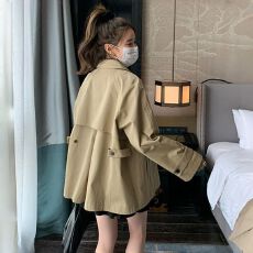 批发浅卡其短款<b class='q'>风衣外套</b>女宽松2026春装新款<b class='q'>韩版</b>设计感气质夹克上衣