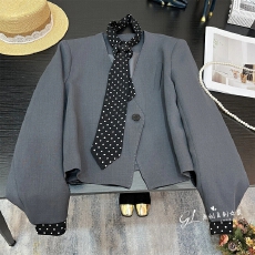 批发高级感波点飘带V领撞色拼接<b class='q'>西装外套</b><b class='q'>女</b>2026春秋薄款西服
