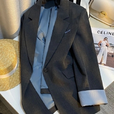 批发灰色韩系<b class='q'>休闲</b>通勤宽松西装外套女春季新款今年流行<b class='q'>西服</b>女