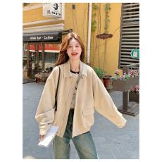批发米色松弛感慵懒风翻领外套女短款2026秋新款韩系休闲时尚工装夹克